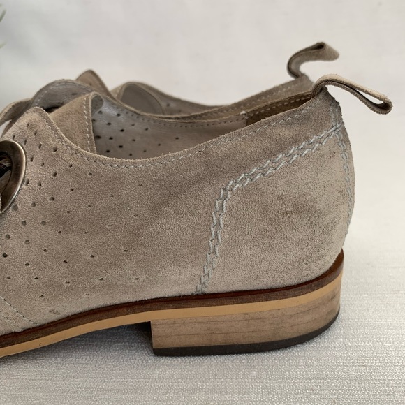 Dkode Light Gray Perforated Suede Leather Buckle Ankle Booties Womans EU37 6.5US - Picture 10 of 13